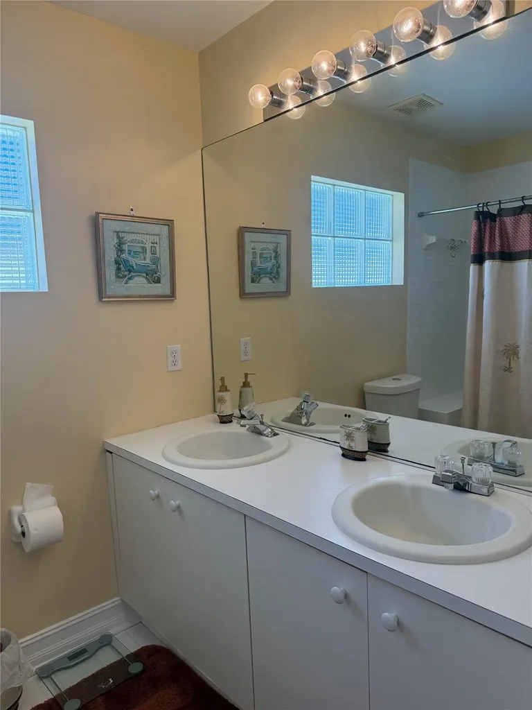 10351 NW 7th Street Coral Springs FL 33071