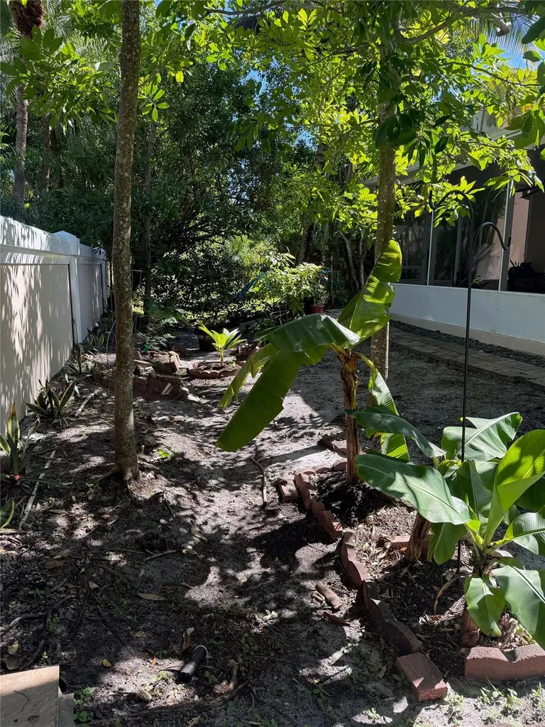 10351 NW 7th Street Coral Springs FL 33071