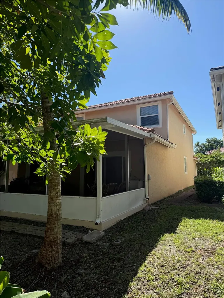 10351 NW 7th Street Coral Springs FL 33071
