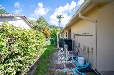 11020 NW 8th Court Coral Springs FL 33071