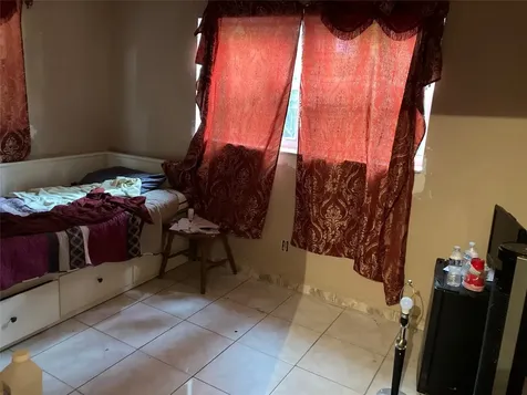 3501 NW 32nd Street Lauderdale Lakes FL 33309