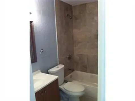 4280 NW 31st Terrace Lauderdale Lakes FL 33313