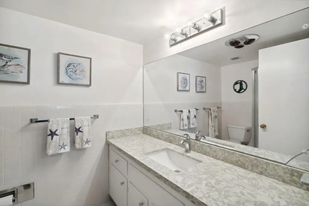 2864 NE 33rd Court Fort Lauderdale FL 33306