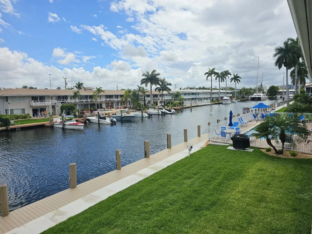 2864 NE 33rd Court Fort Lauderdale FL 33306