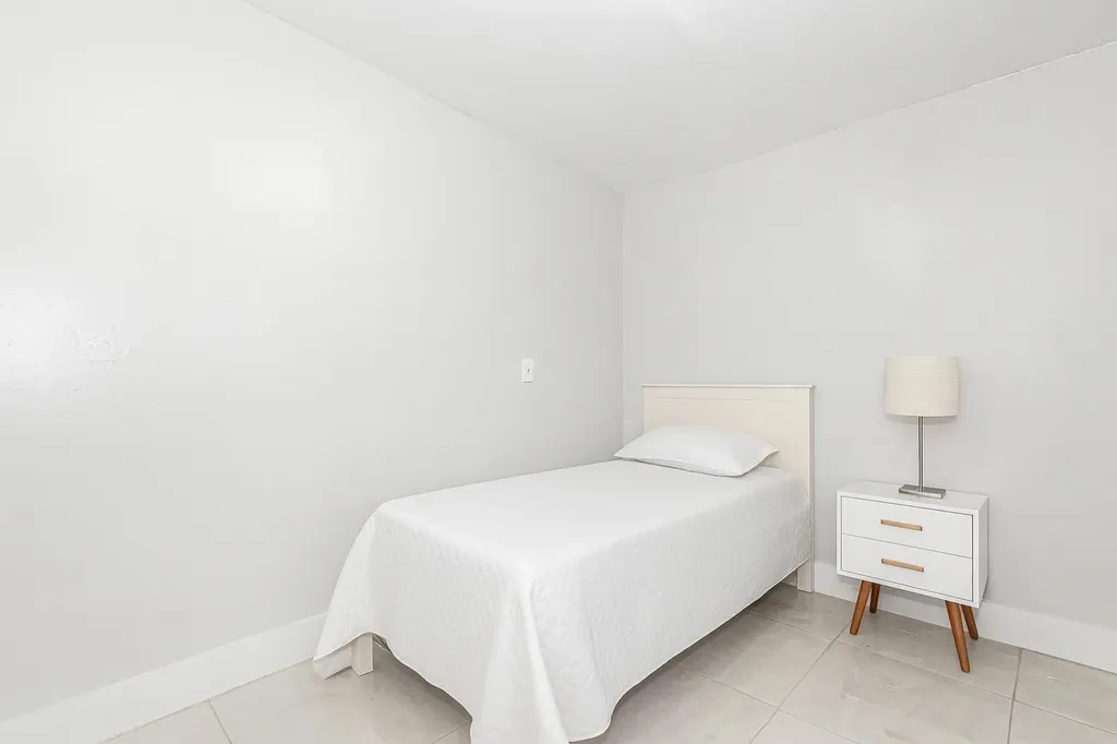 2447 Roosevelt Street Hollywood FL 33020