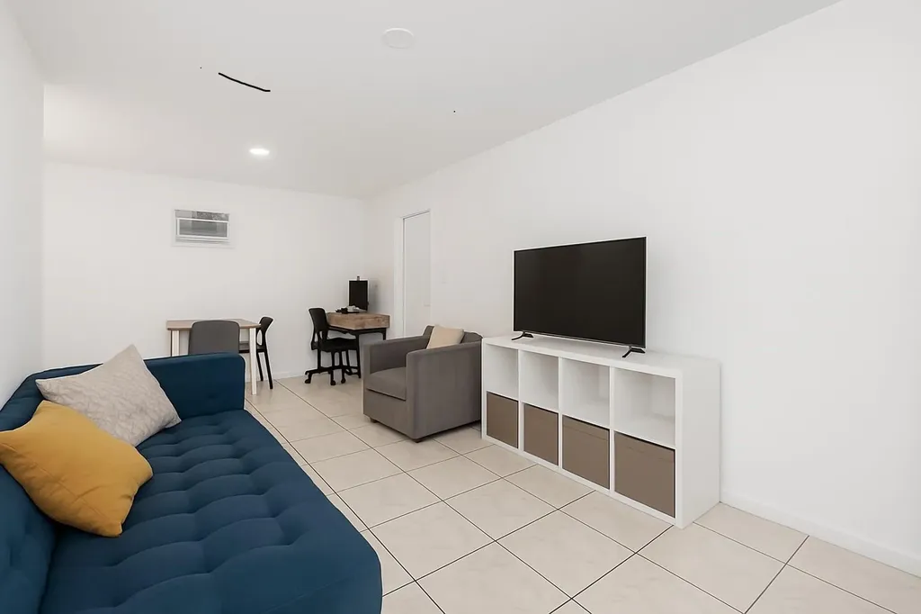 2447 Roosevelt Street Hollywood FL 33020