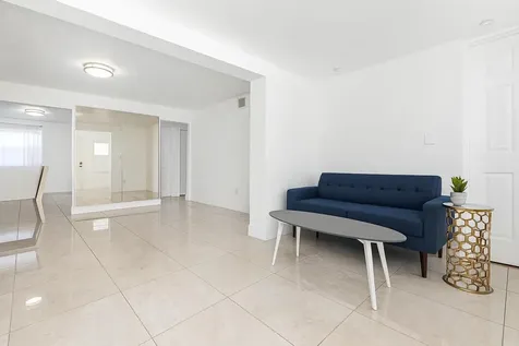 2447 Roosevelt Street Hollywood FL 33020