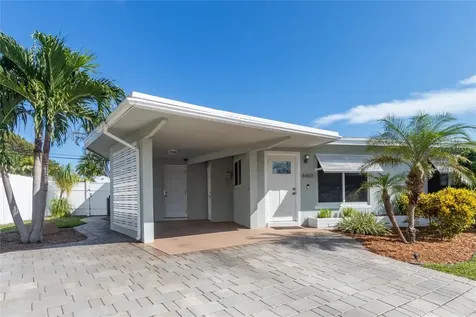 4460 NW 17th Terrace Oakland Park FL 33309