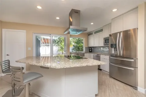 4460 NW 17th Terrace Oakland Park FL 33309
