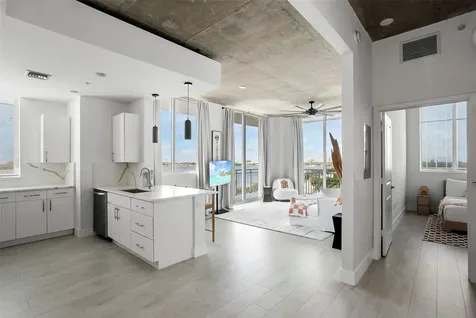 300 S Australian Avenue West Palm Beach FL 33401