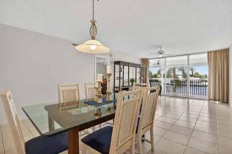 985 SE 19 Avenue Deerfield Beach FL 33441