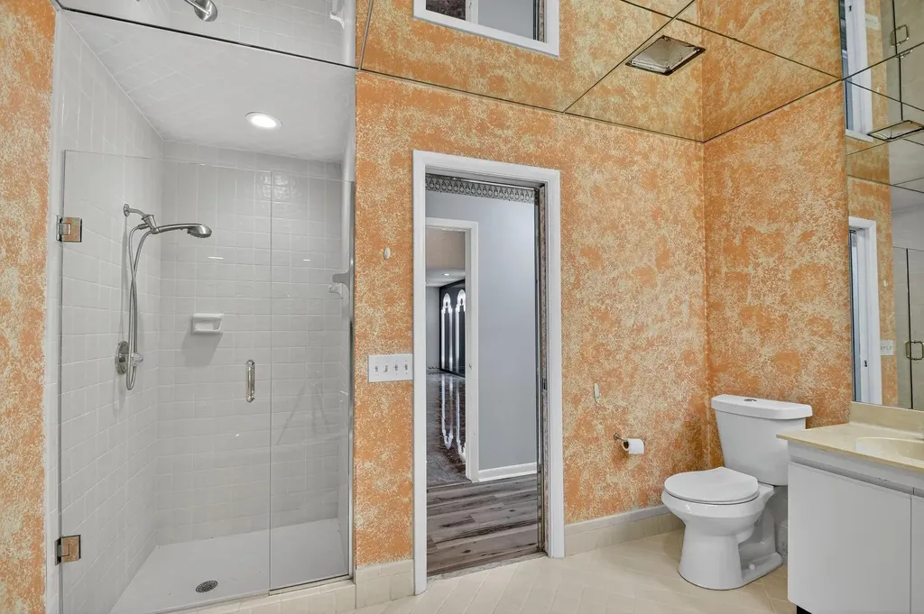 6869 Fountains Circle Lake Worth FL 33467