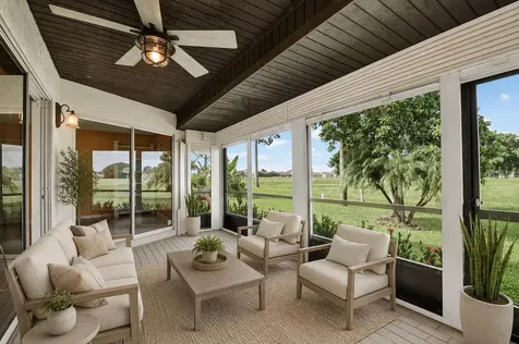 6869 Fountains Circle Lake Worth FL 33467