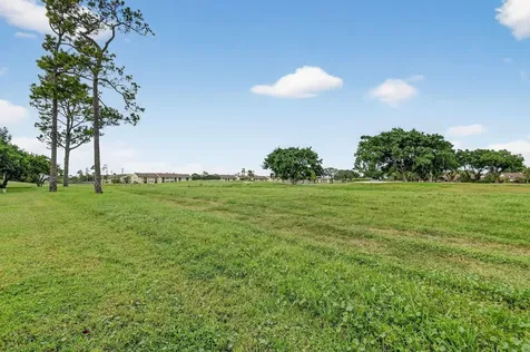 6869 Fountains Circle Lake Worth FL 33467