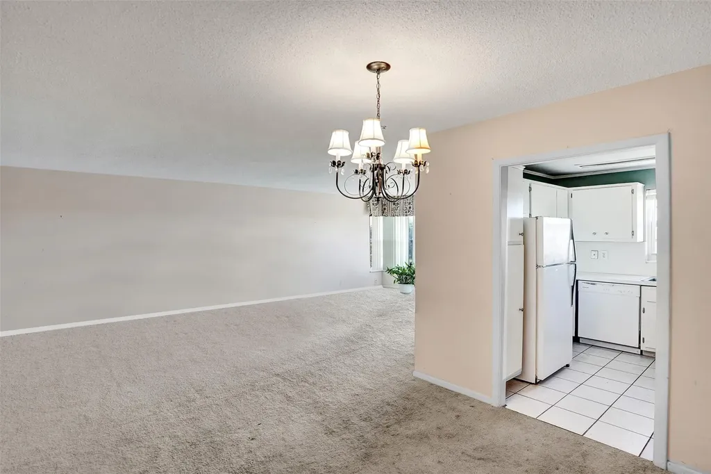 2500 NE 48 Lane Fort Lauderdale FL 33308