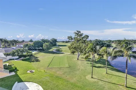2500 NE 48 Lane Fort Lauderdale FL 33308