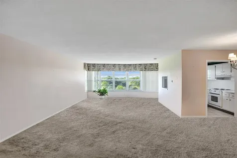 2500 NE 48 Lane Fort Lauderdale FL 33308