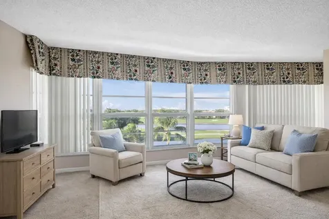 2500 NE 48 Lane Fort Lauderdale FL 33308
