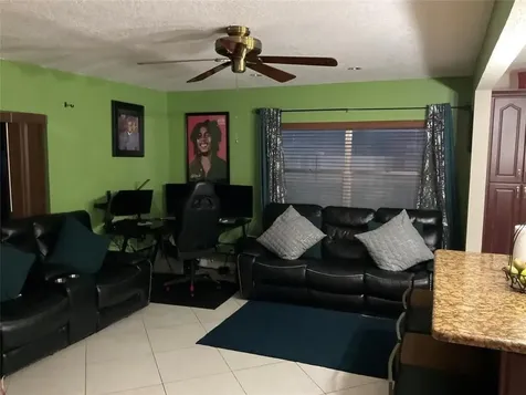 4770 NW 85th Avenue Lauderhill FL 33351
