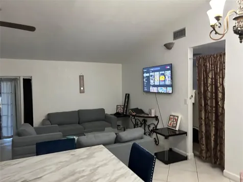 4770 NW 85th Avenue Lauderhill FL 33351