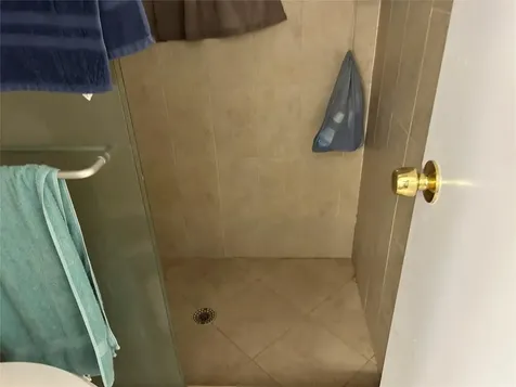 4770 NW 85th Avenue Lauderhill FL 33351