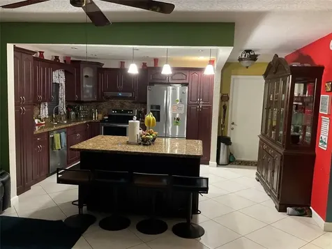 4770 NW 85th Avenue Lauderhill FL 33351
