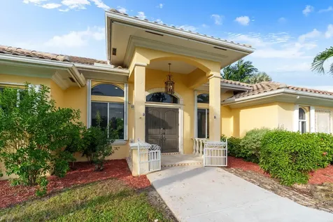 5973 SW 54th Court Davie FL 33314