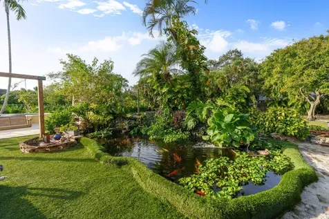 5973 SW 54th Court Davie FL 33314