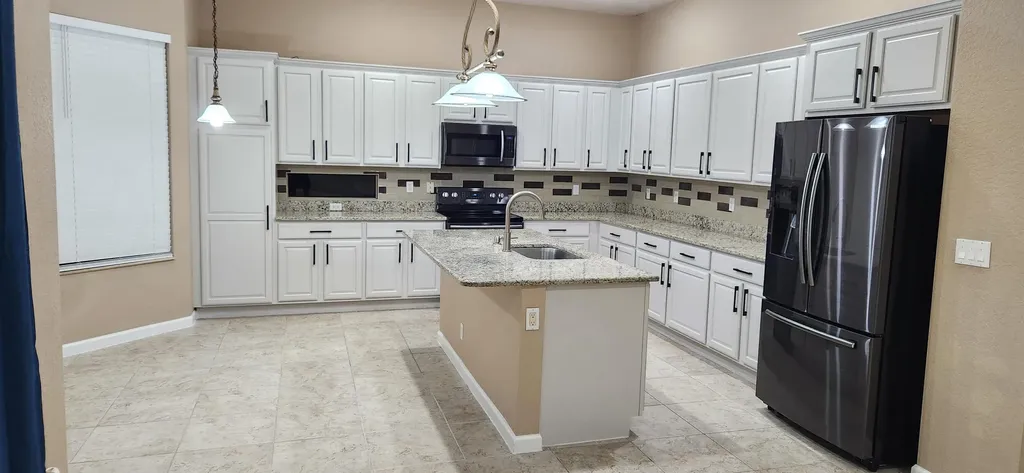 21 Country Lake Circle Boynton Beach FL 33436