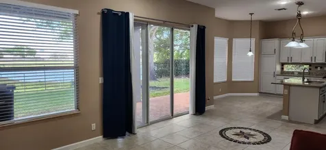 21 Country Lake Circle Boynton Beach FL 33436