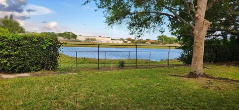 21 Country Lake Circle Boynton Beach FL 33436