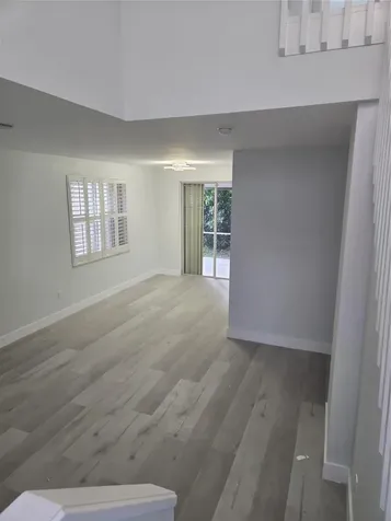 580 NW 87 Way Coral Springs FL 33071
