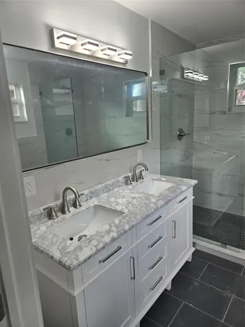 580 NW 87 Way Coral Springs FL 33071