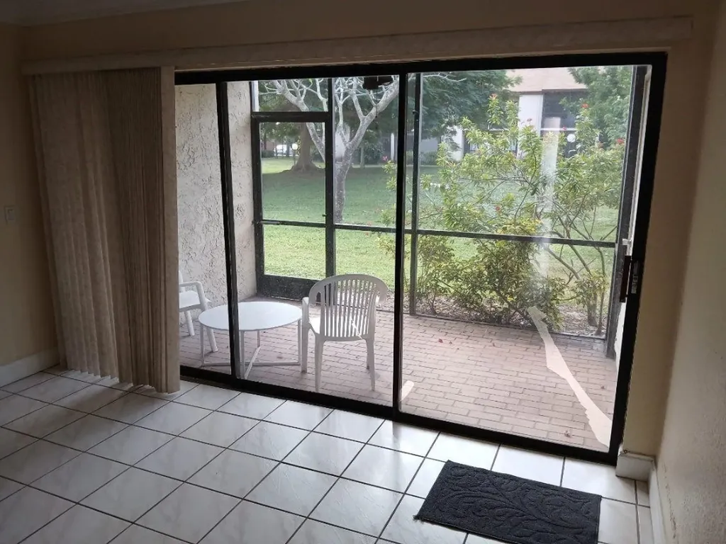 2339 SW 15 Street Deerfield Beach FL 33442