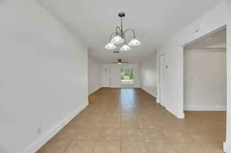 180 SW 78th Avenue Margate FL 33068