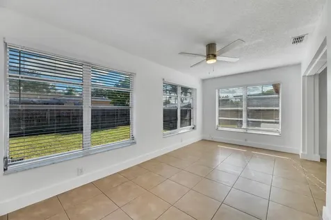180 SW 78th Avenue Margate FL 33068