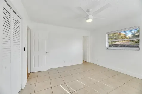 180 SW 78th Avenue Margate FL 33068