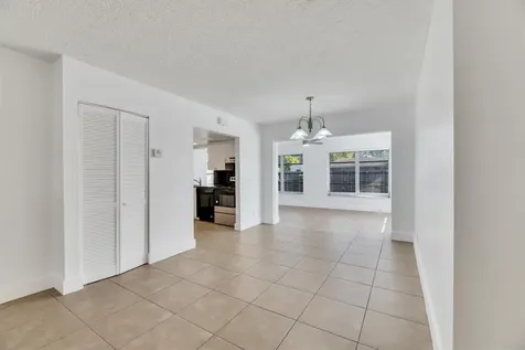 180 SW 78th Avenue Margate FL 33068