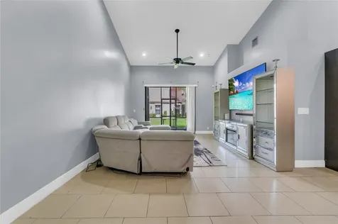 3003 La Mirage Lauderhill FL 33319