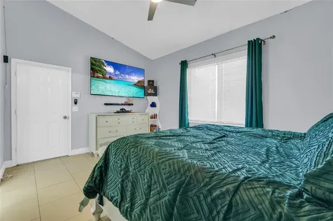3003 La Mirage Lauderhill FL 33319
