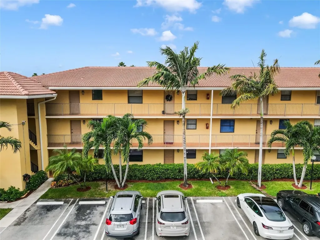 11477 NW 39th Court Coral Springs FL 33065