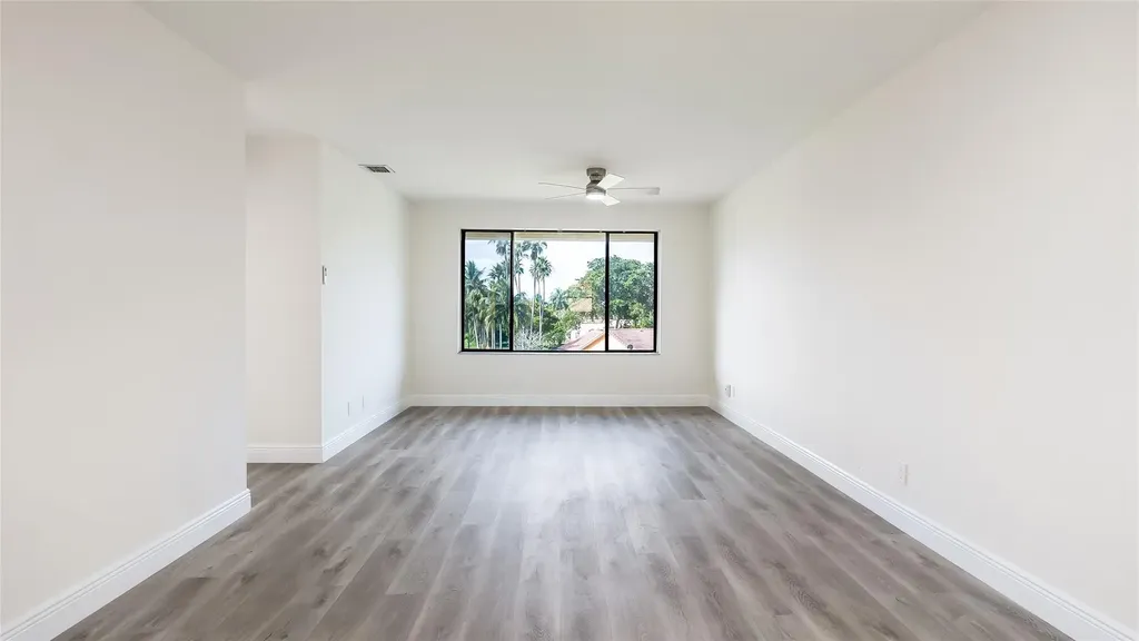 11477 NW 39th Court Coral Springs FL 33065