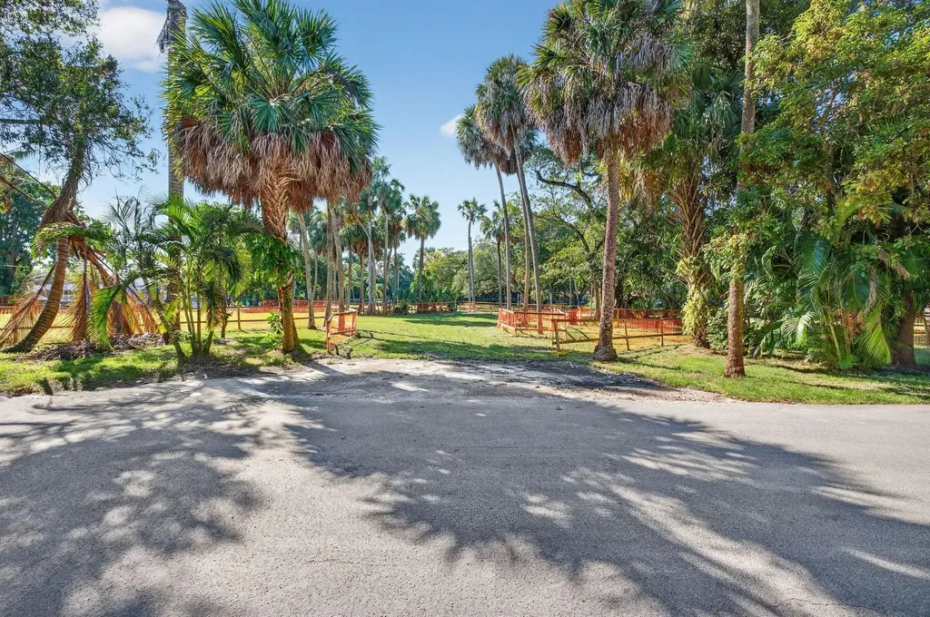 2500 Riverland Road Fort Lauderdale FL 33312