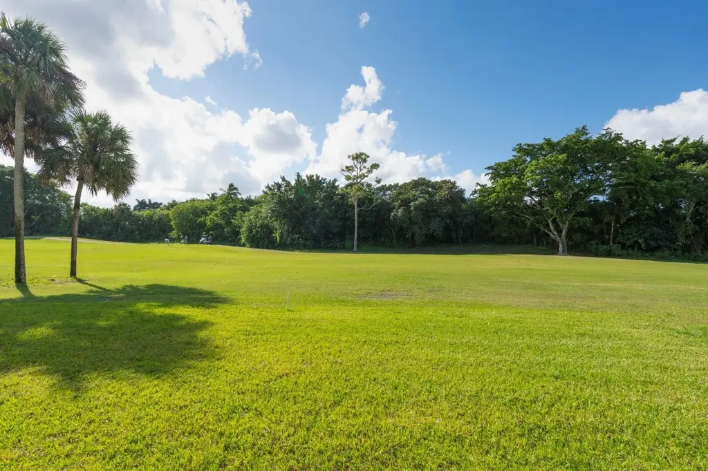 8020 Eastlake Drive Boca Raton FL 33433