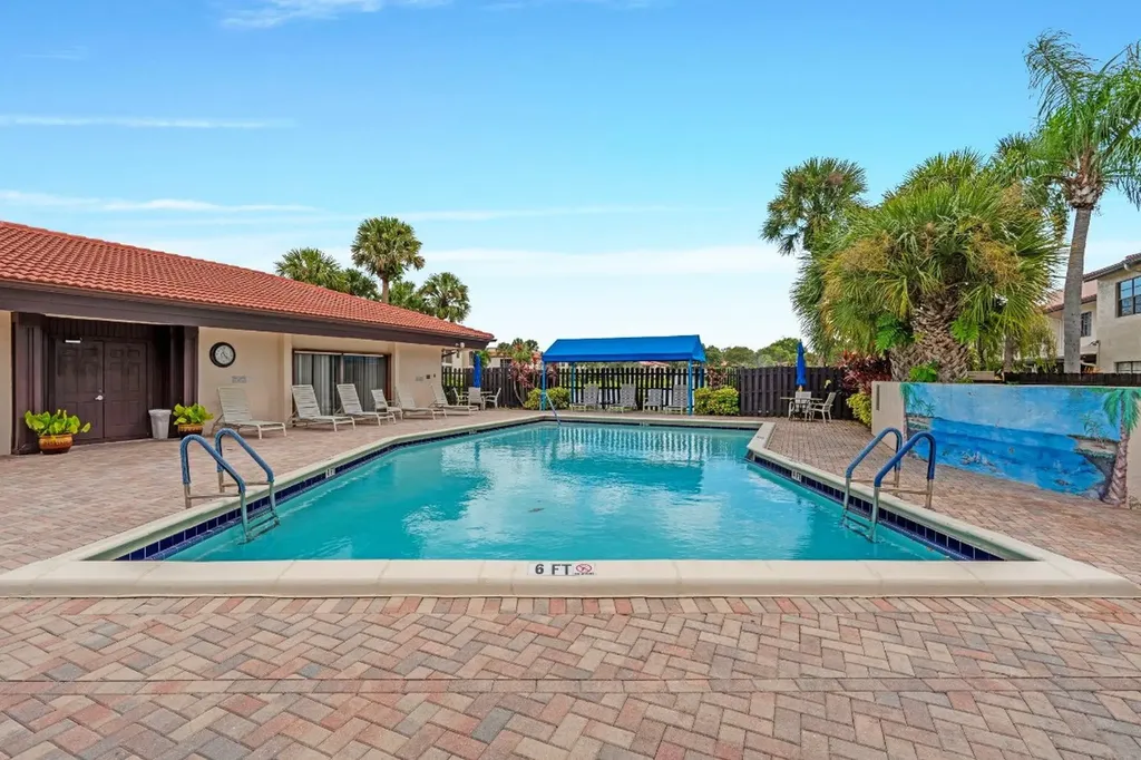 8020 Eastlake Drive Boca Raton FL 33433