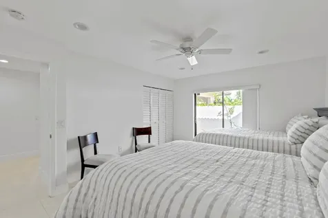 8020 Eastlake Drive Boca Raton FL 33433