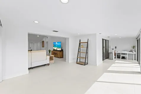 8020 Eastlake Drive Boca Raton FL 33433