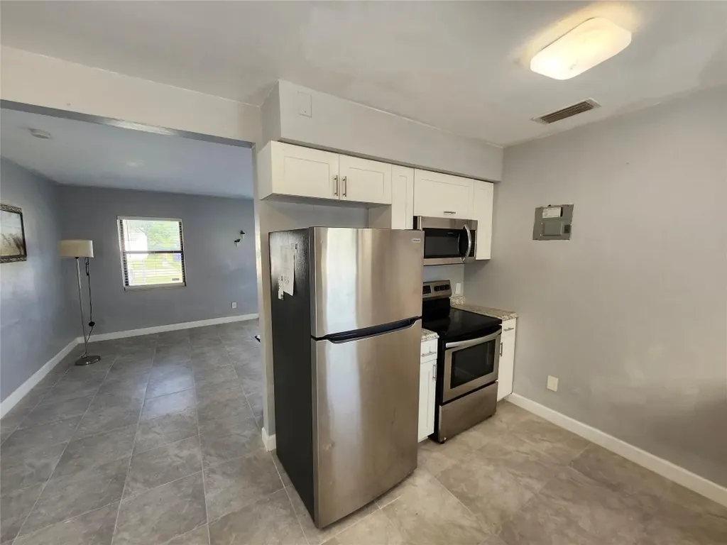 942 NW 12th Street Fort Lauderdale FL 33311