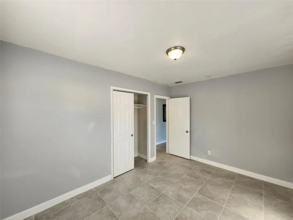 942 NW 12th Street Fort Lauderdale FL 33311