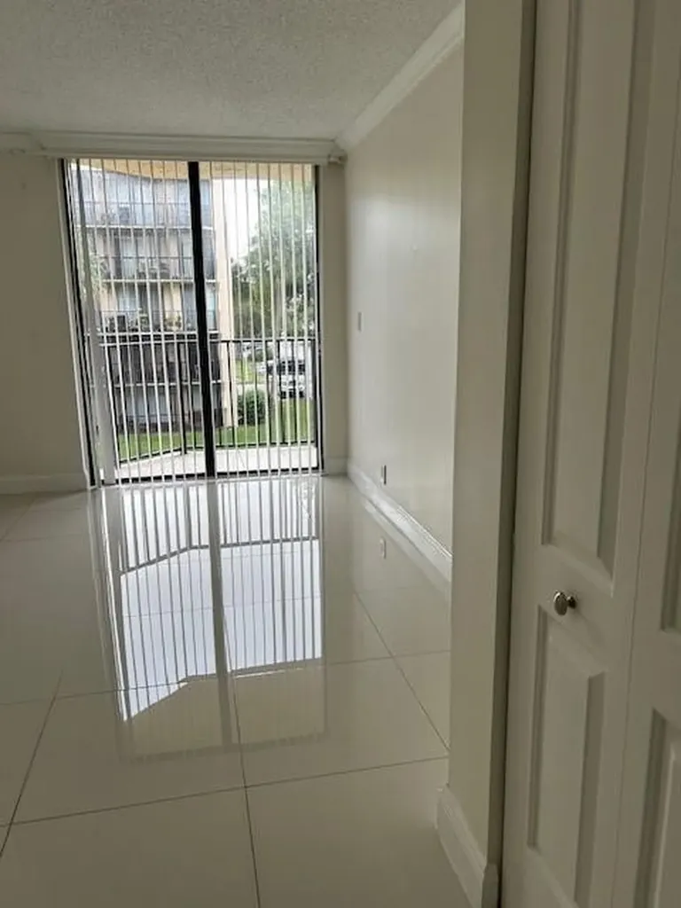 3590 Blue Lake Drive Pompano Beach FL 33064